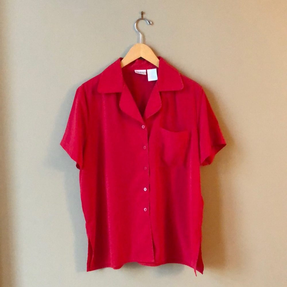 Vintage Red Short Sleeve Shirt - From the 90s